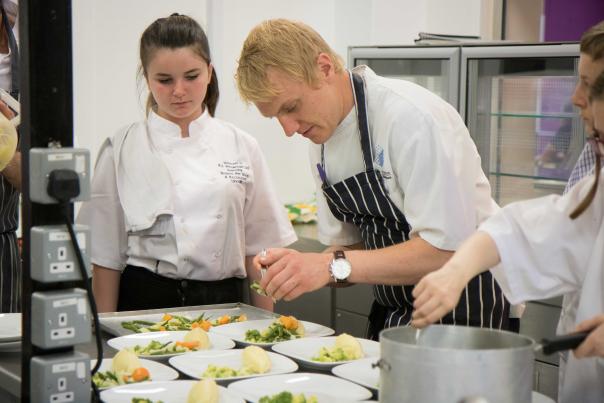 Danny Gill working with the students at his Pop-ups for Schools event