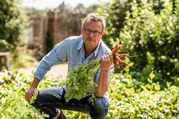 Hugh Fearnley Whittingstall Provides Recipes For Dorset Schools Laca The School Food People